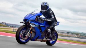 Yamaha R1Yamaha R1 2025 Launch